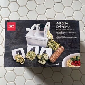 NEW: paderno 4-blade spiralizer
